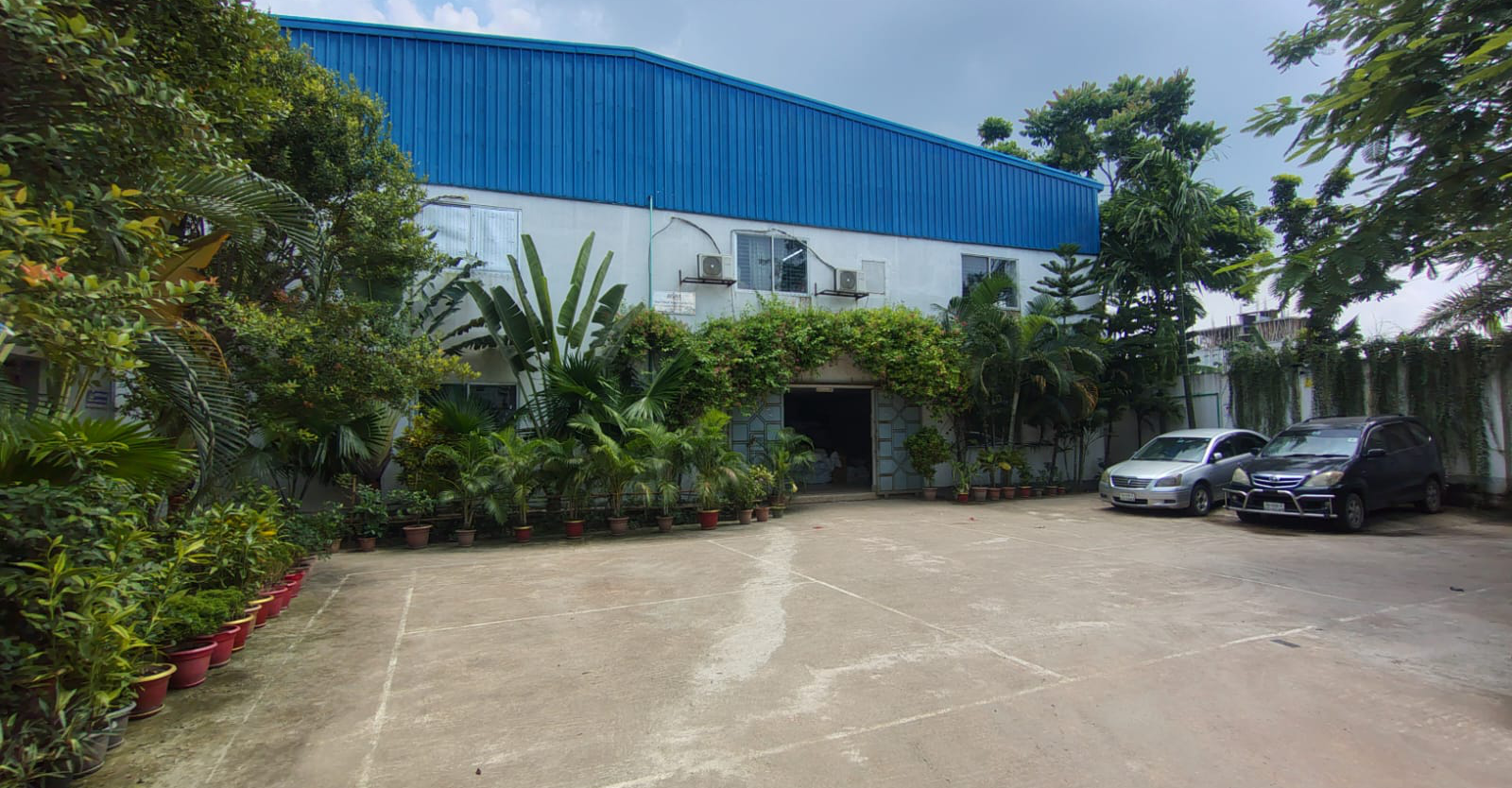 Welcome to Mom's Touch Sweater Garden Ltd.